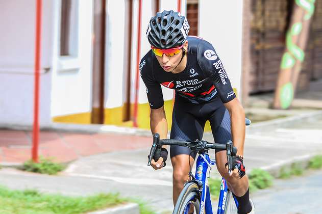 José Manuel Marín, el ciclista que pedalea contra la violencia
