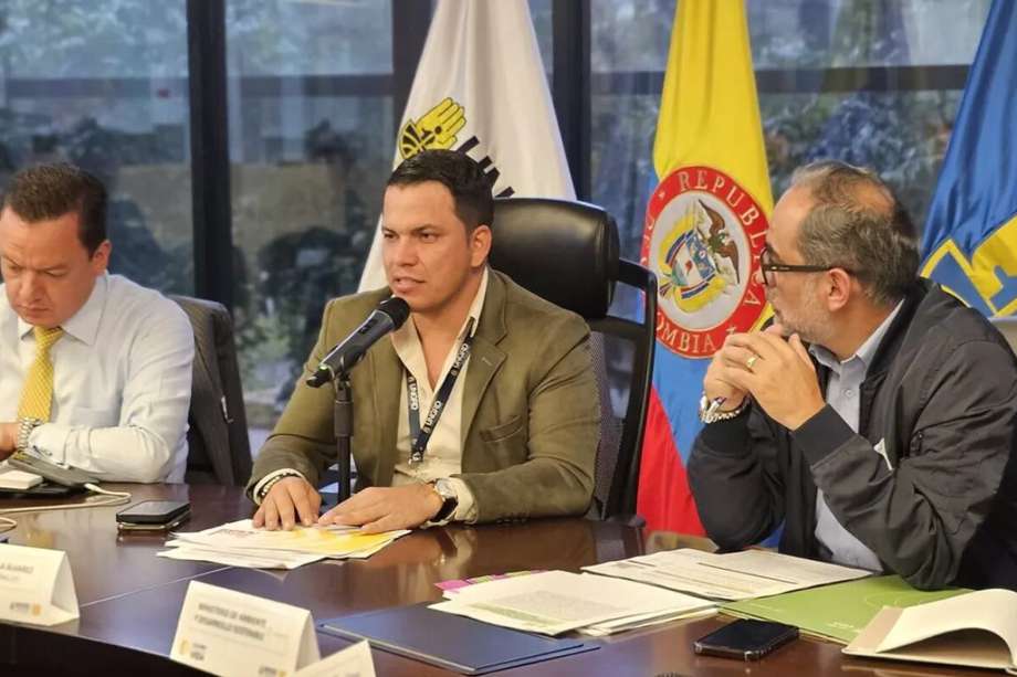 Pinilla fue subdirector de Manejo de Desastres de la UNGRD, y presentó su carta de renuncia a la entidad. 