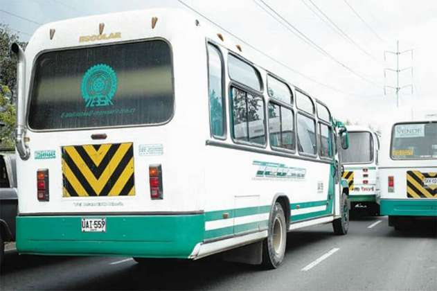 Cinco niños murieron por accidente de bus escolar en Nariño