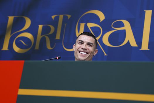 Cristiano Ronaldo en una rueda de prensa con Portugal. //EFE/EPA/JOSE SENA GOULAO PORTUGAL OUT
