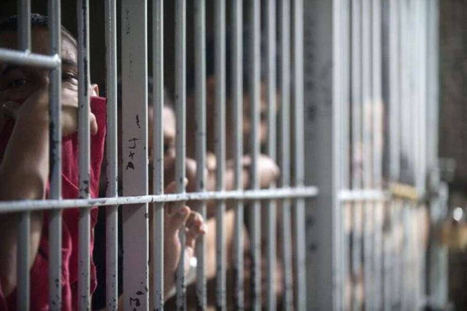 De acuerdo con el Inpec, 901 privados de la libertad han salido de las cárceles a través del decreto de excarcelaciones 546 de 2020. / Archivo El Espectador. 