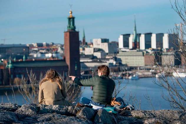 Suecia recomienda por primera vez uso de mascarilla en transportes públicos