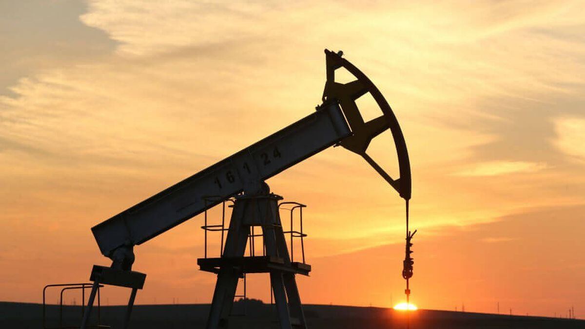 El petróleo alcanza máximos históricos en sus precios que superan los US$92