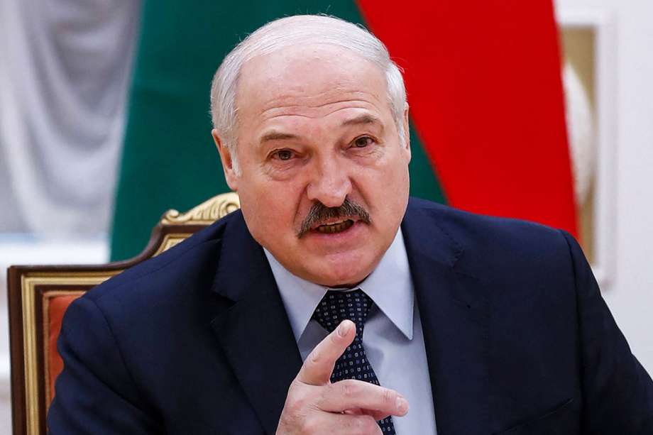 La UE ya ha sancionado a 88 funcionarios del gobierno, incluyendo el presidente Lukashenko y su hijo.