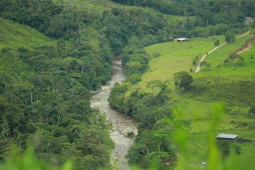 El cañón del río Pato, en Caquetá, eje del proyecto ecoturístico de los excombatientes de Miravalle. / Fotos Fredy Vargas