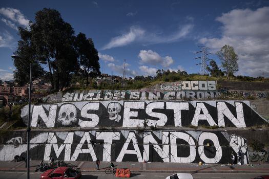Mural pintado en el noroccidente de Bogotá, tras los hechos de violencia del 9 y 10 de septiembre de 2020.