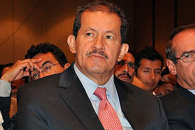 Angelino Garzón insiste en que no tiene descartado renunciar  