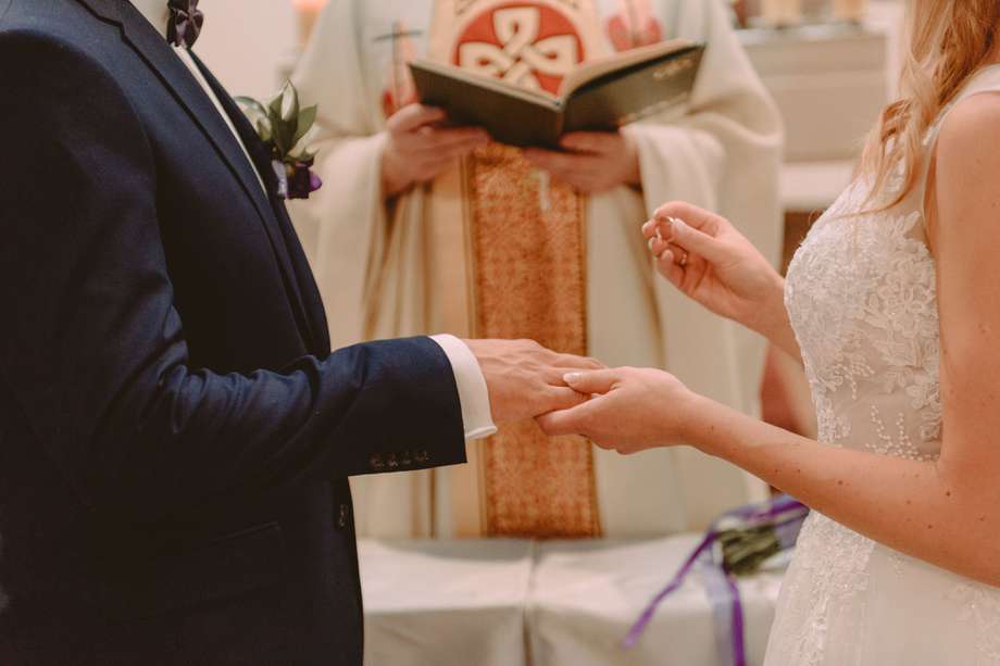Si usted se casó por la Iglesia Católica, se divorció, pero quiere volver a contraer matrimonio, hay un proceso para hacerlo.