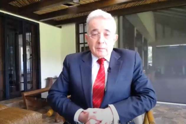 Expresidente Uribe no será investigado por injuria y calumnia: Fiscalía