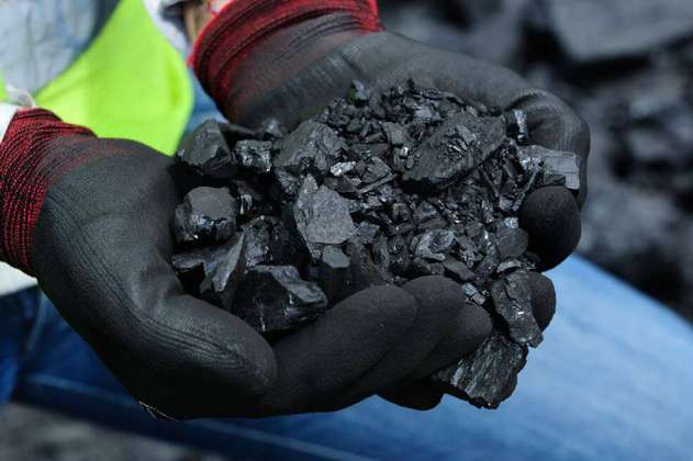 Minería aporta a las comunidades, pero también es la que más contamina, dice encuesta