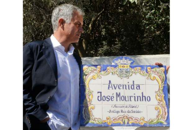 José Mourinho inaugura una avenida con su nombre en Portugal
