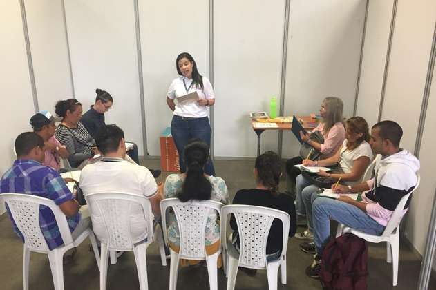 Más de 2.400 vacantes laborales  durante microferia de empleo en la comuna 5 de Medellín