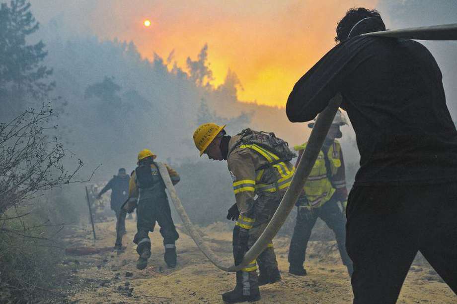 Incendio en NemocÛn, Cundinamarca