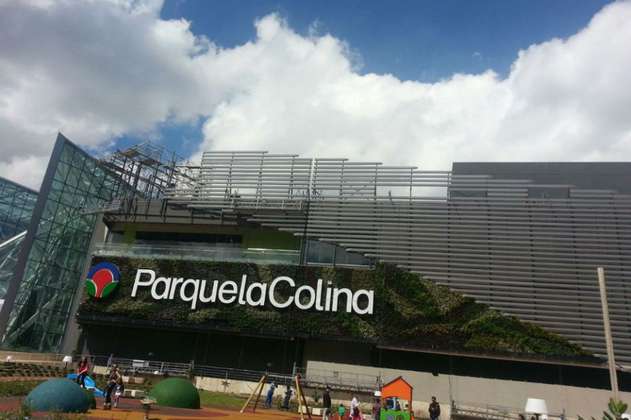 Parque Arauco vende el 49 % de los centros comerciales La Colina y Caracolí