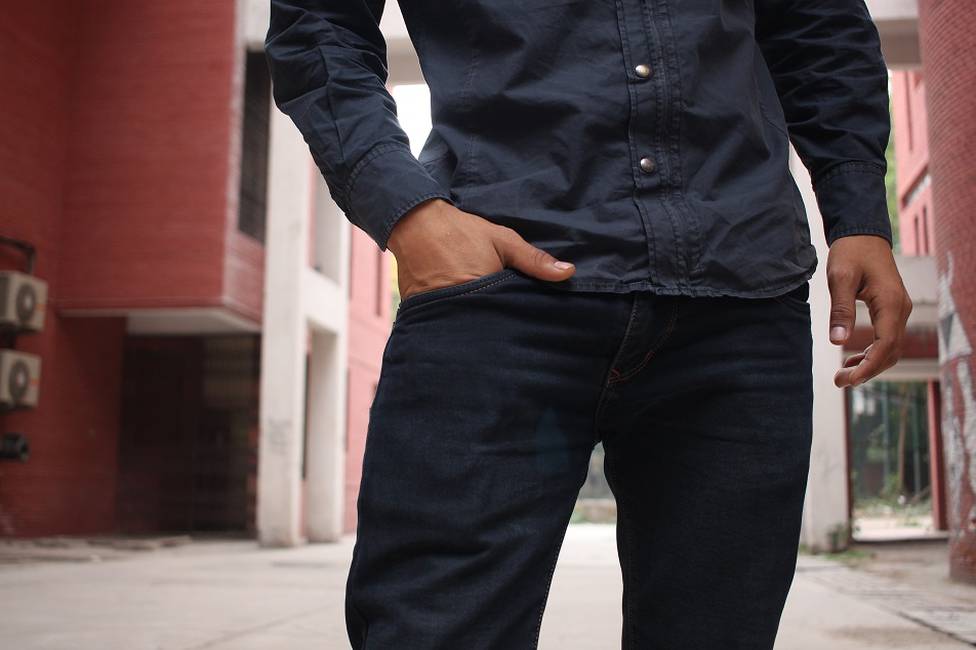 Hombres: ¿cómo lucir jeans si tienes las piernas delgadas? | Revista Cromos