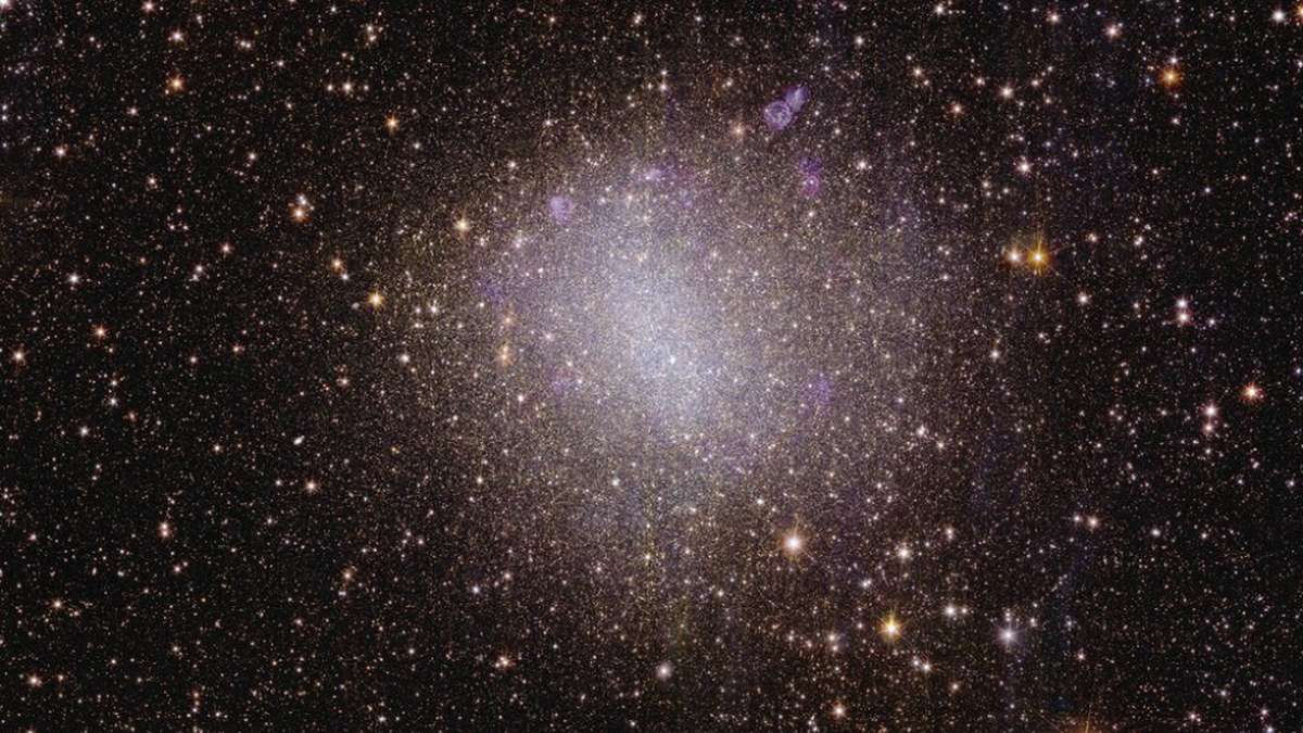 Gli scienziati scoprono una galassia che “non dovrebbe esistere”