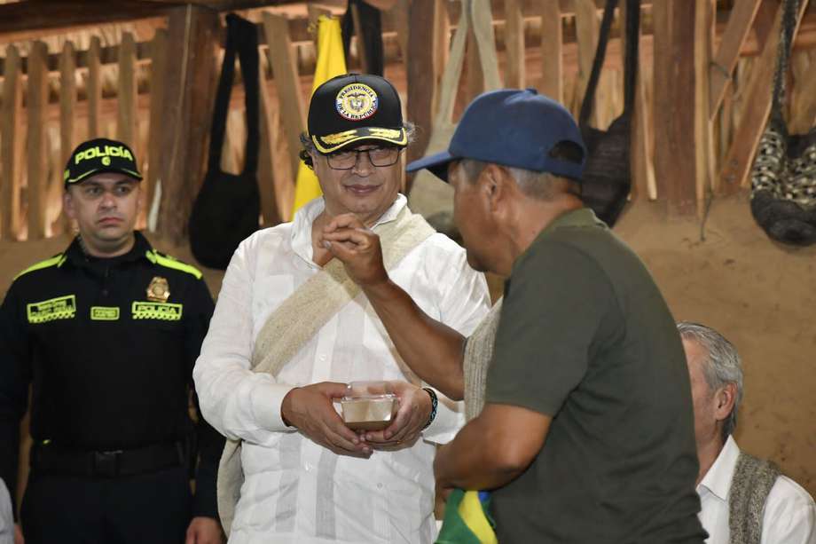 El presidente Gustavo Petro estuvo este viernes en el Cesar reunido con indígenas y campesinos.