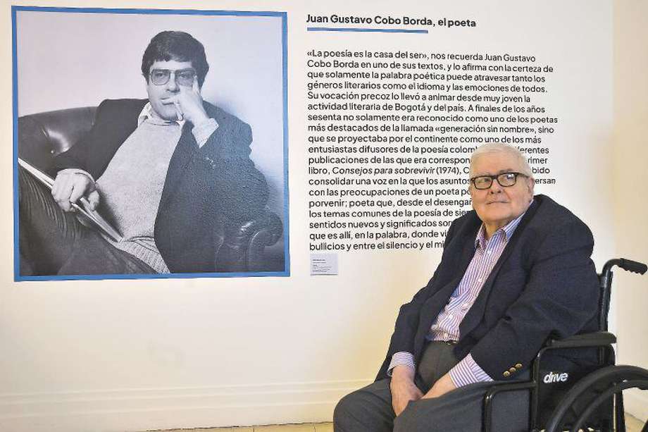 Juan Gustavo Cobo Borda en la exposición en su honor 'La fiesta de la palabra', en la Biblioteca Nacional, el 29 de junio de 2022. 
