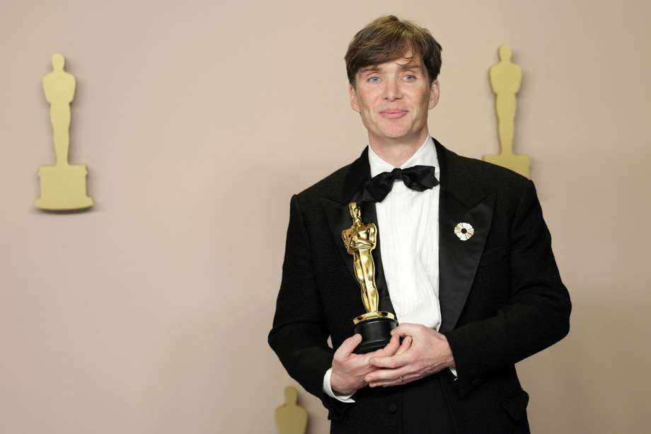 Los Angeles (United States), 11/03/2024.- Cillian Murphy ganó el premio a Mejor Actor con la cinta 'Oppenheimer'. EFE/EPA/ALLISON DINNER