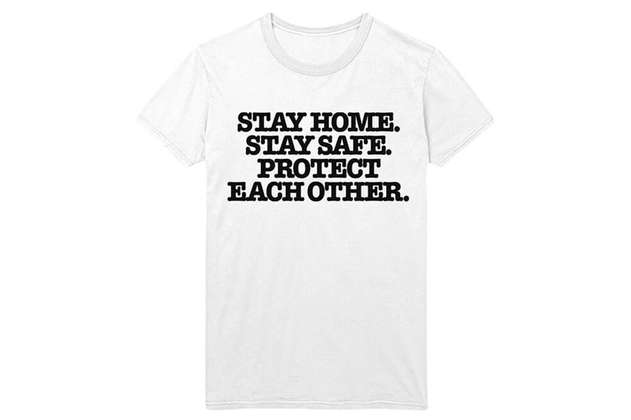 Harry Styles diseñó camisetas para financiar las medidas contra el coronavirus