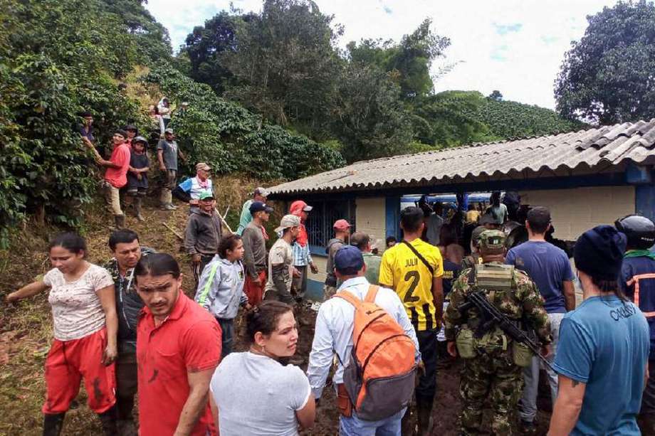 La Gobernación de Antioquia anunció que hará acompañamiento psicológico a las familias y los niños afectados por la tragedia en Andes. / AFP
