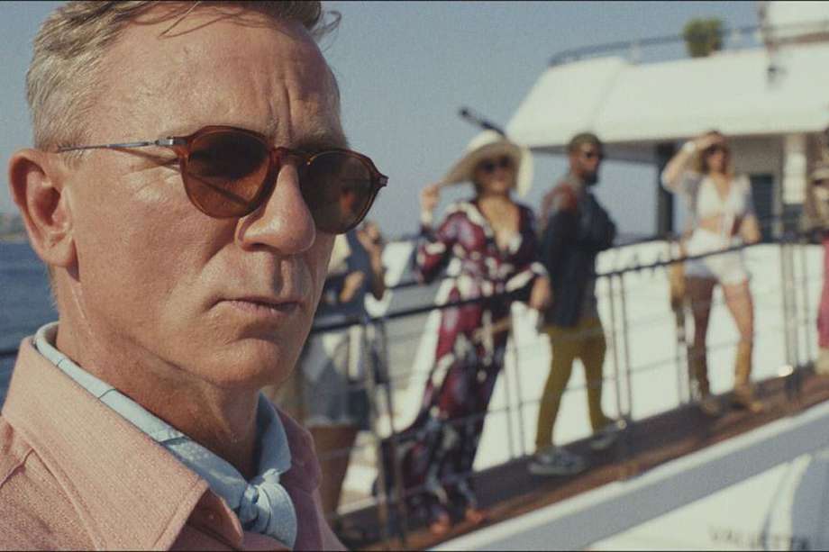"Entre navajas y secretos 2" seguirá la historia del detective Benoit Blanc (Daniel Craig), mientras resuelve un nuevo crimen en una lujosa isla griega.