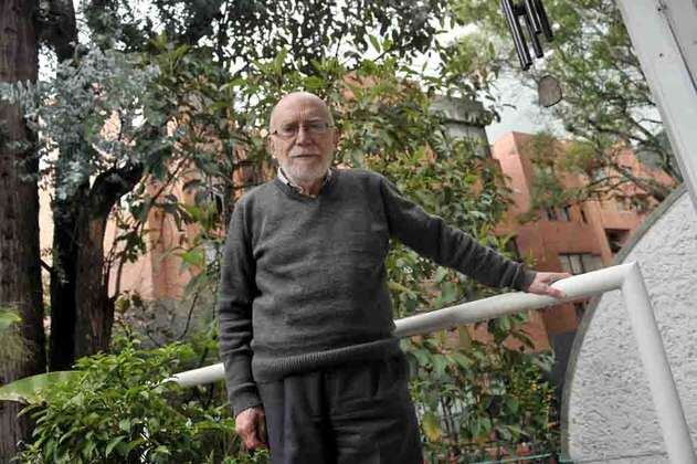 Premian al profesor Julio Carrizosa por sus aportes ambientales para Bogotá 