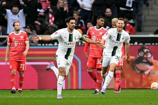 Bayern Múnich, derrotado y al borde de perder el liderato en Alemania