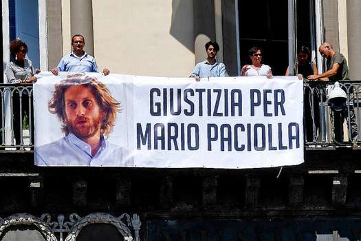 El alcalde de Nápoles, Italia, Luigi de Magistris, pide verdad y justicia por la muerte de Mario Paciolla en San Vicente del Caguán, Colombia.