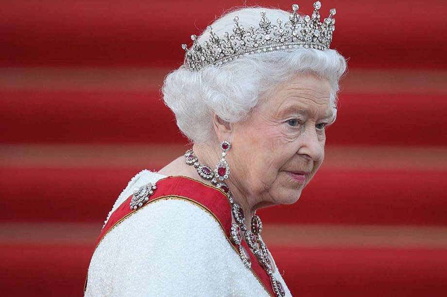 La Reina Isabel II recibió el nombre de Elizabeth Alexandra Mary.