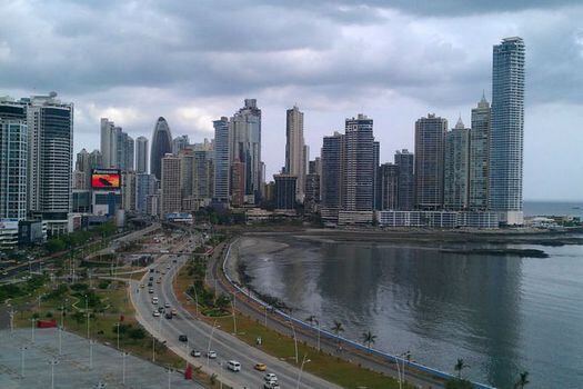 FMi ayuda a Panamá a salir de lista gris de blanqueo de capitales.