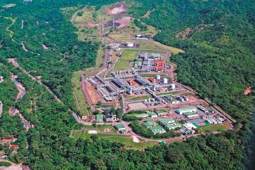 Las plantas de Cusiana (foto) y la de Cupiagua, ambas en Casanare, producen el 60% del gas consumido en el país.  / Archivo particular