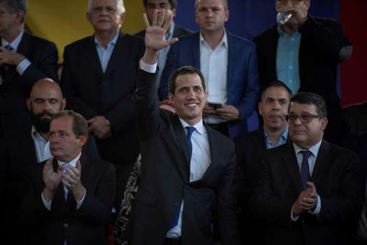 El líder opositor Juan Guaidó durante discurso en Venezuela.  / EFE