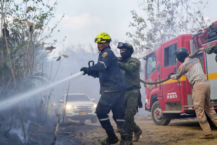 Según la UNGRD, 15 personas han sido evacuadas: una de ellas presenta quemaduras y se encuentra en el hospital.