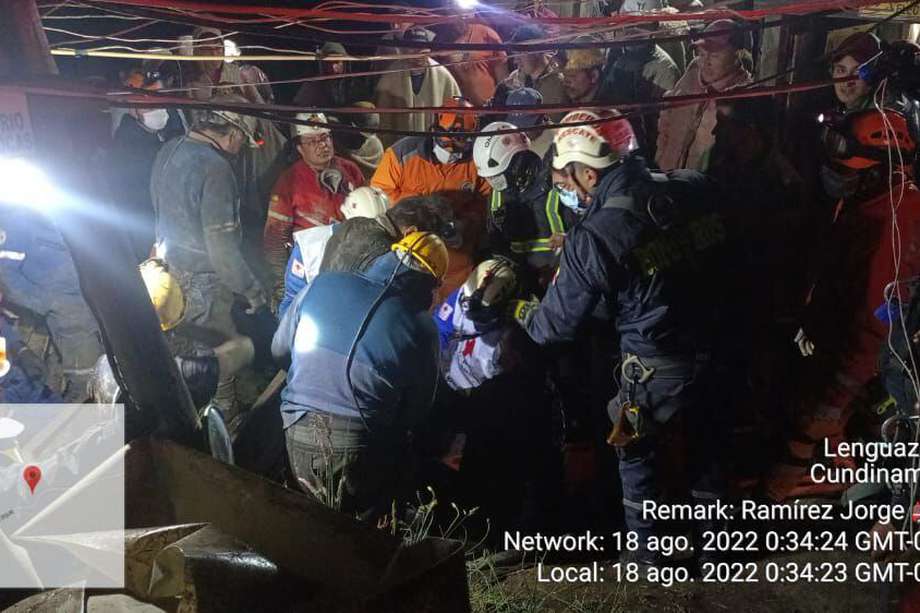 Los nueve mineros habían quedado atrapados luego de que se presentara un derrumbe.
