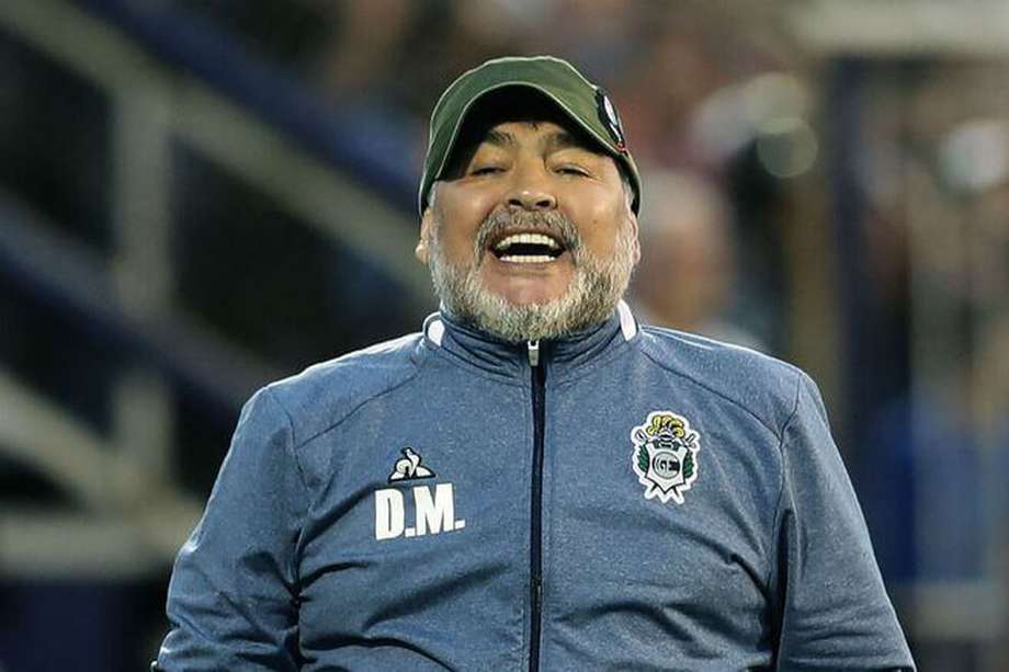 Diego Armando Maradona, leyenda del fútbol argentino y actual entrenador de Gimnasia y Esgrima de La Plata.