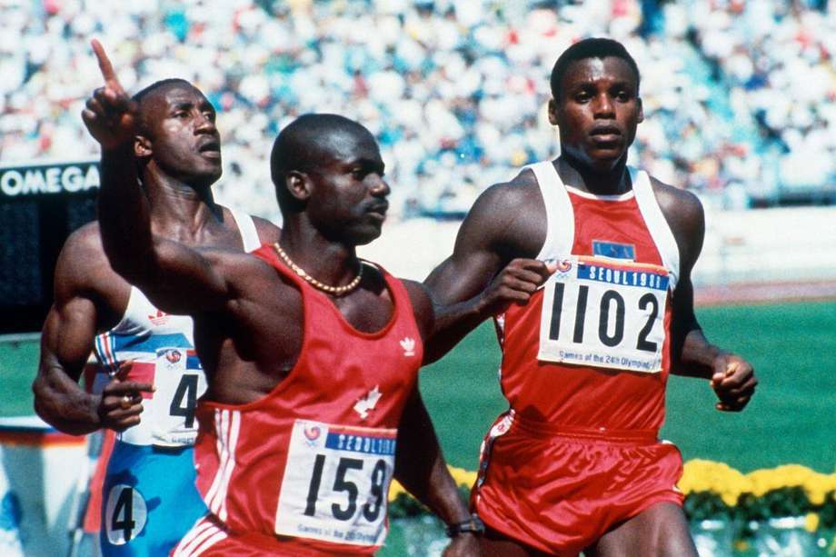 Ben Jonhson (159) ganó la final de la prueba de los 100 metros en Seúl 1988, pero 55 horas después fue descalificado por dopaje.