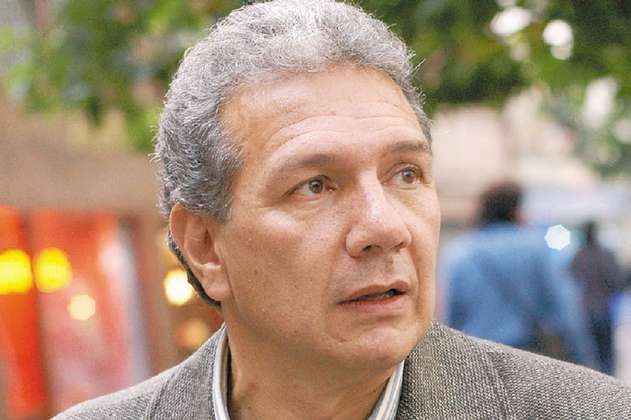 Darío Villamizar lanza su libro "Las guerrillas en colombia"