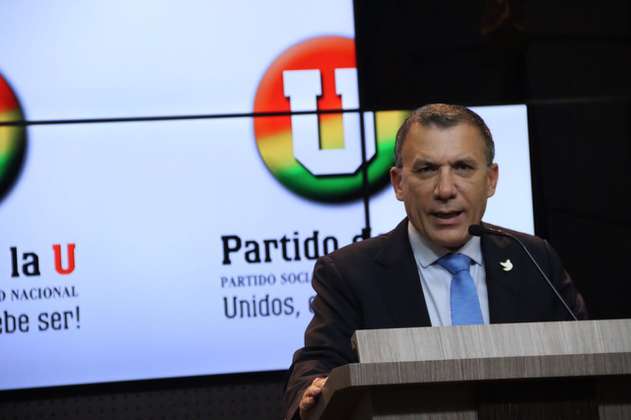 Roy Barreras parte cobijas con la U y propone revocar mandato del presidente