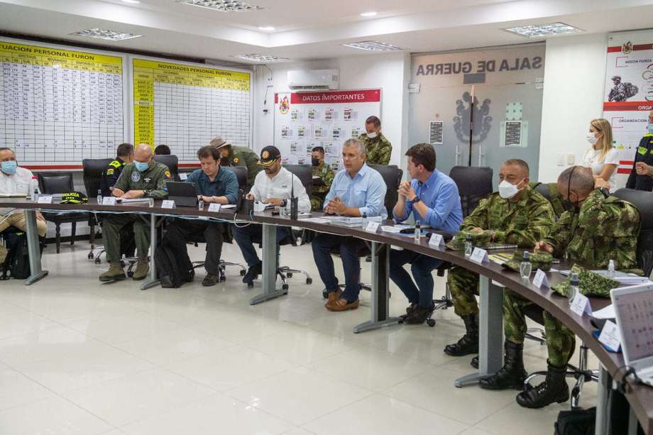 El presidente instaló un consejo de seguridad, en el que estuvo acompañado del ministro de Defensa, Diego Molano, y la cúpula militar.