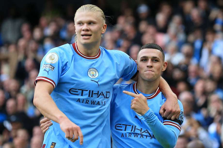 Erling Haaland y Phil Foden le anotaron cada uno tres goles al Manchester United.// (Photo by Lindsey Parnaby / AFP) / RESTRICTED TO EDITORIAL USE. No use with unauthorized audio, video, data, fixture lists, club/league logos or 'live' services. Online in-match use limited to 120 images. An additional 40 images may be used in extra time. No video emulation. Social media in-match use limited to 120 images. An additional 40 images may be used in extra time. No use in betting publications, games or single club/league/player publications. /