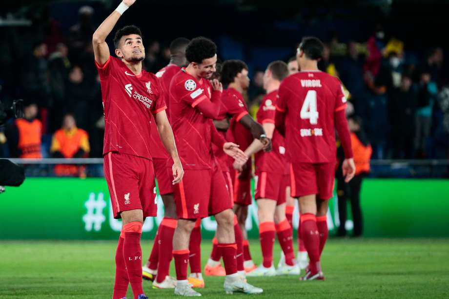 Los jugadores del Liverpool celebran la victoria contra Villarreal // EFE/Biel Aliño
