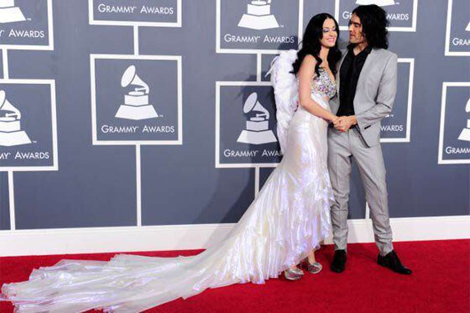 Katy Perry y Russell Brand en los Grammy 2011. / AFP