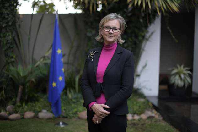 “Confiamos en que se adopte pronto la ley estatutaria de la JEP”: embajadora de la Unión Europea