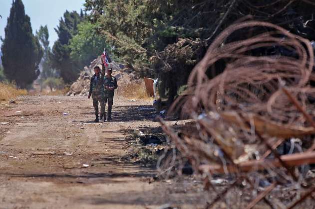 Yihadistas del Estado Islámico acorralados por el régimen sirio