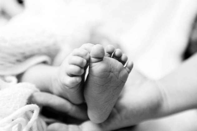 Mujer halló dos bebés de 6 meses abandonados en vivienda de Puerto Berrio