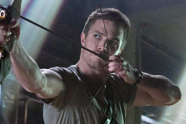 Stephen Amell quiere resucitar “Arrow” con una miniserie en Netflix o HBO
