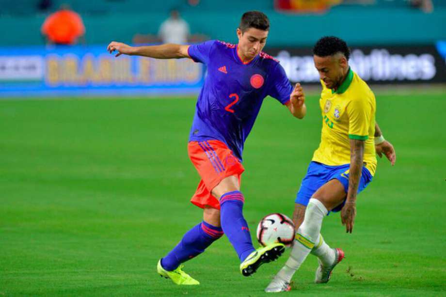 Stefan Medina es el lateral derecho titular de la era Queiroz. Archivo. 