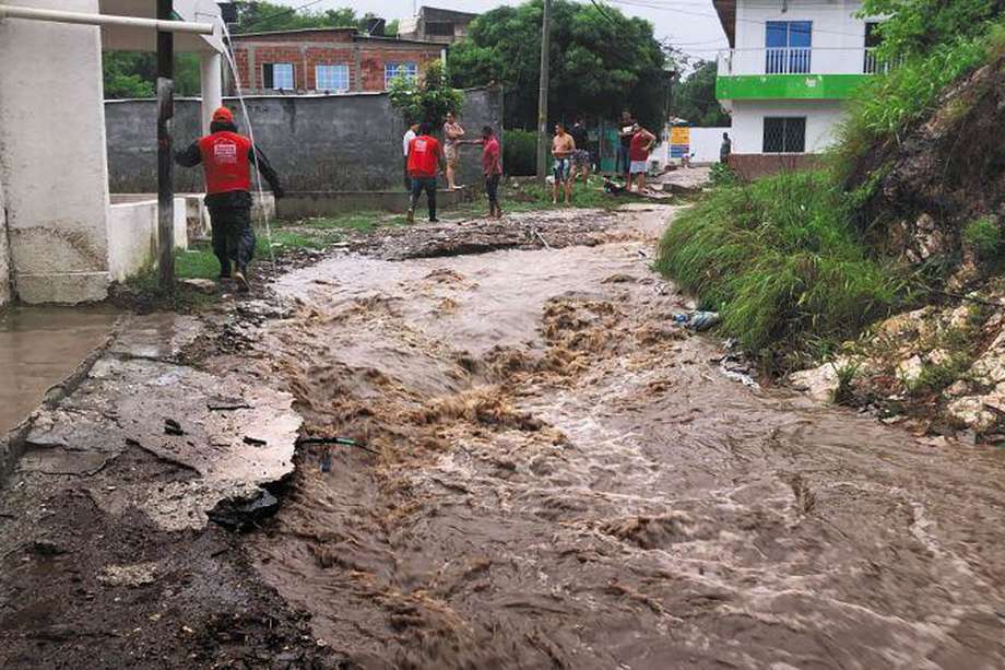 En Santa Marta  más de 50 barrios resultaron afectados tras las fuertes lluvias que se registraron este lunes.