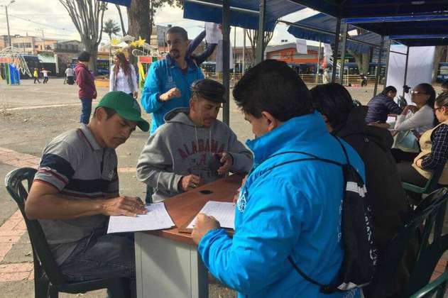 Ofrecen más de 100 vacantes de empleo para vendedores informales en Ciudad Bolívar